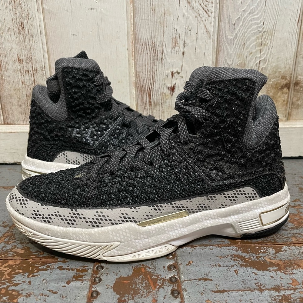 Crossover Culture Kids Sneakers